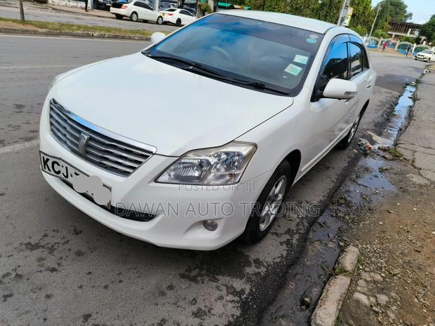 Toyota Premio 2010 White