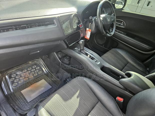 Honda Vezel 2015 Black