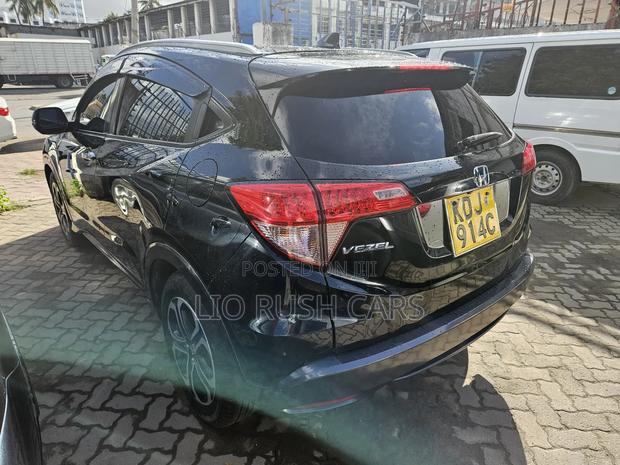 Honda Vezel 2015 Black
