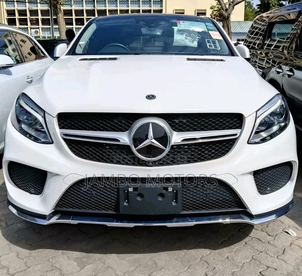 Mercedes-Benz GLE-Class GLE 350d 4MATIC 2018 White