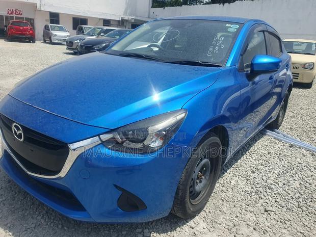 Mazda Demio 2017 Blue