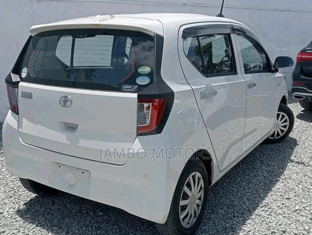 Toyota Pixis 2018 White