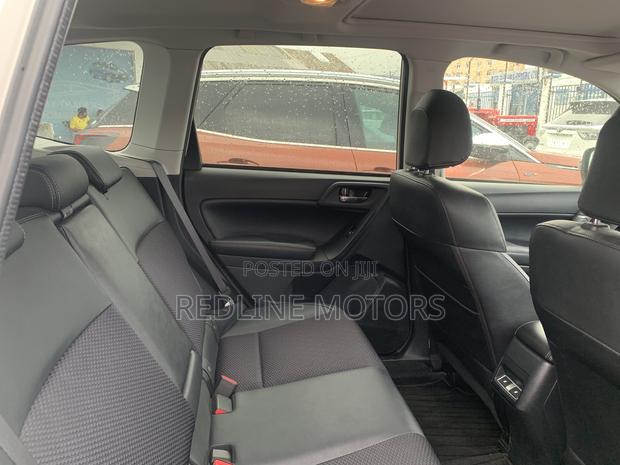 Subaru Forester 2.5i Limited AWD 2017 Pearl