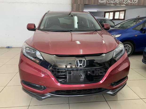 Honda Vezel 1.5 Hybrid 2WD 2017 Red