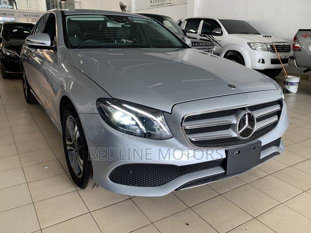 Mercedes-Benz E200 2017 Silver