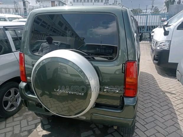 Suzuki Jimny 2017 Green