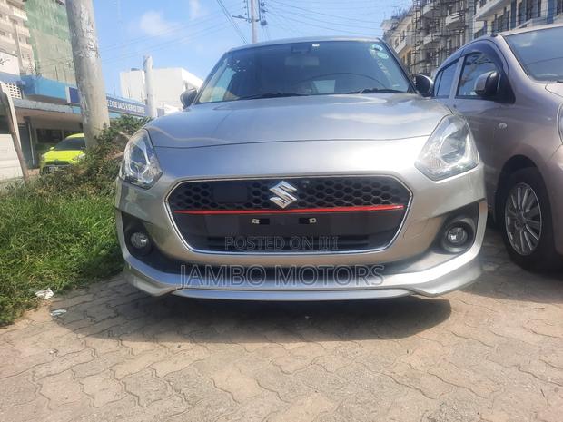 Suzuki Swift 2017 Gray