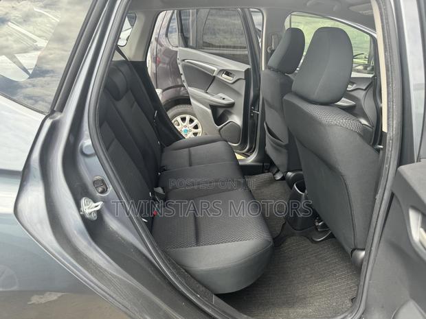 Honda Fit 2018 Gray