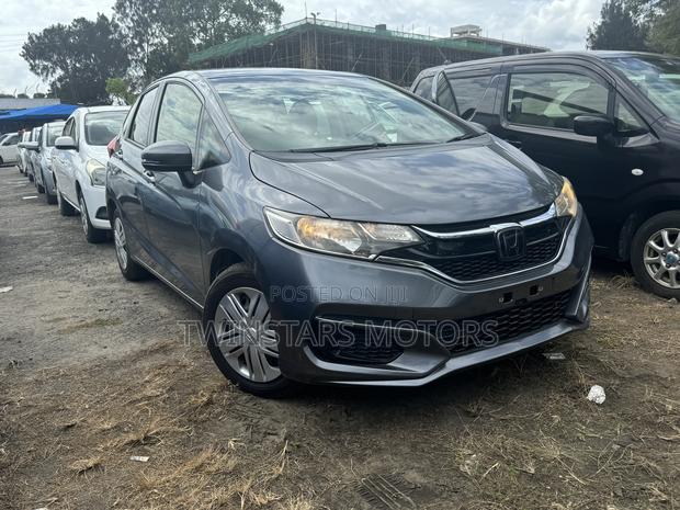 Honda Fit 2018 Gray