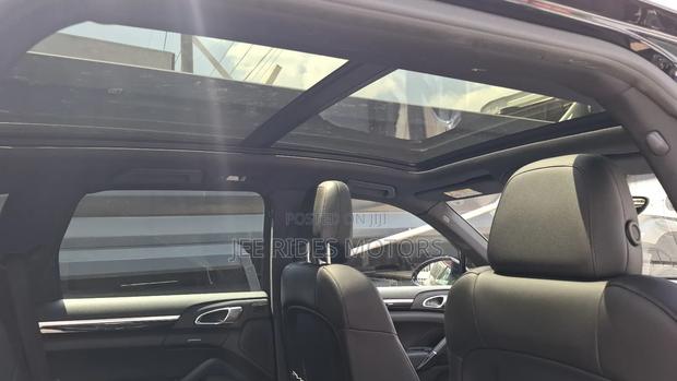 Porsche Cayenne Diesel AWD 2016 Black