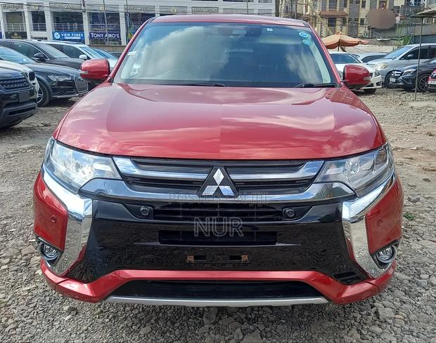 Mitsubishi Outlander 2017 Red