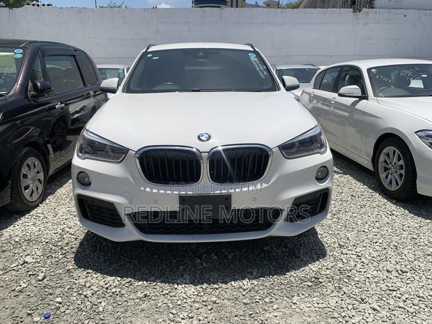 BMW X1 xDrive28i AWD 2018 Off white