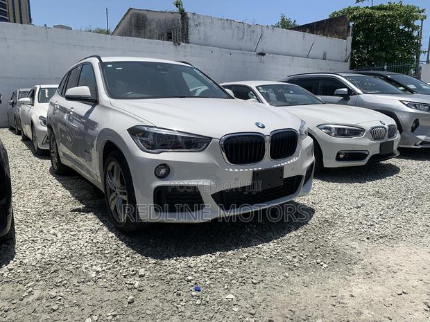 BMW X1 xDrive28i AWD 2018 Off white