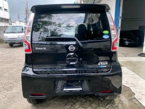 Nissan Dayz Highway Star G 2017 Purple