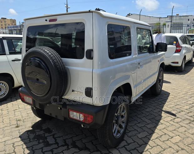Suzuki Jimny 2020 White