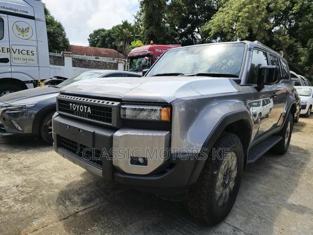 New Toyota Land Cruiser Prado 2024 Silver