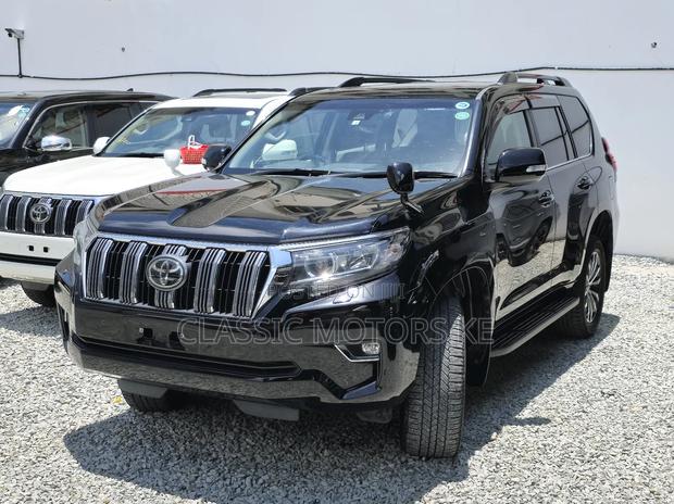 Toyota Land Cruiser Prado 2.8 2019 Black