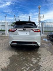 Toyota Harrier 2.0 2017 White for sale