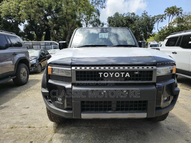 New Toyota Land Cruiser Prado 2024 Black