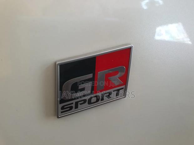 Toyota Harrier 2017 White