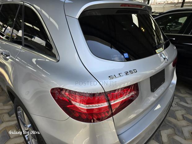 Mercedes-Benz GLC-Class 2018 Silver