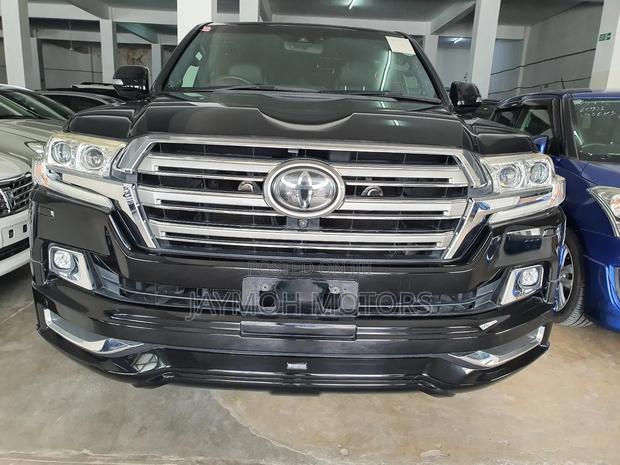 Toyota Land Cruiser 2017 Black