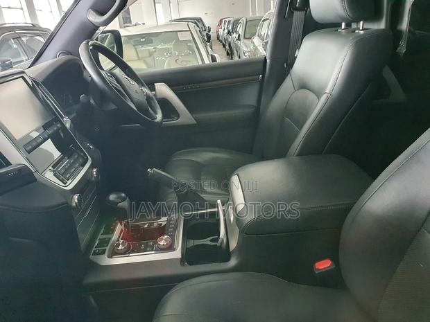 Toyota Land Cruiser 2017 Black