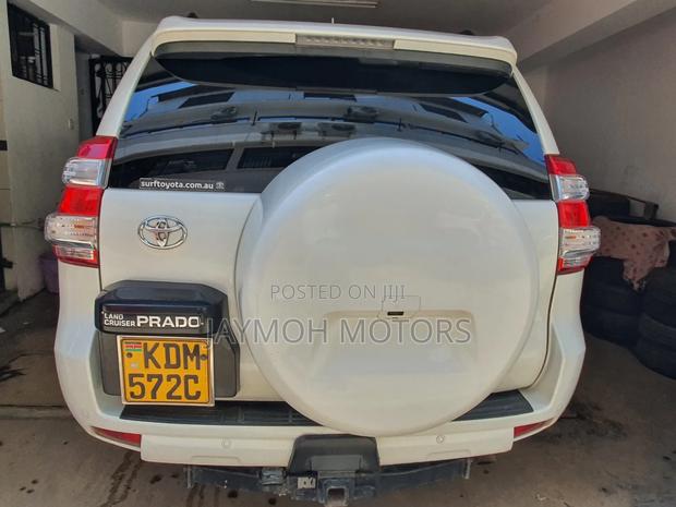 Toyota Land Cruiser Prado 2016 White