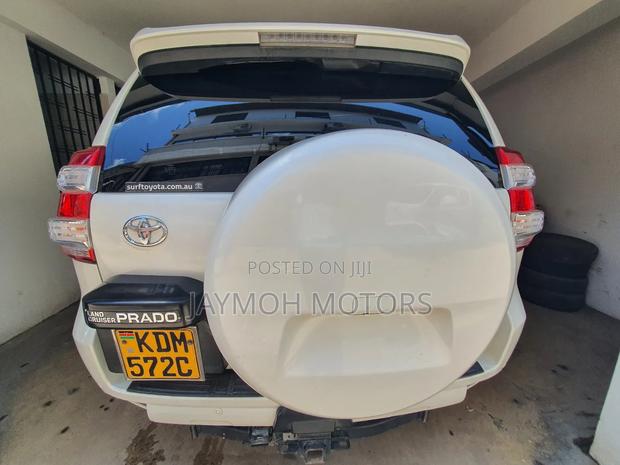 Toyota Land Cruiser Prado 2016 White