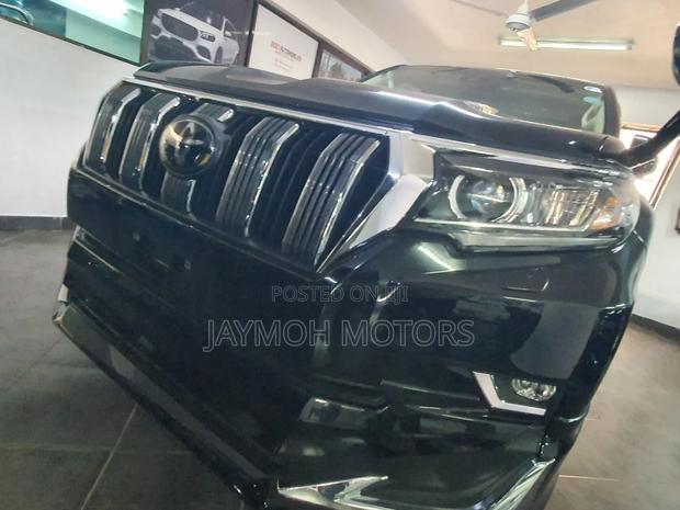 Toyota Land Cruiser Prado 2018 Black