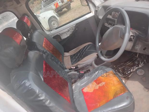 Suzuki Every Wagon 2006 White