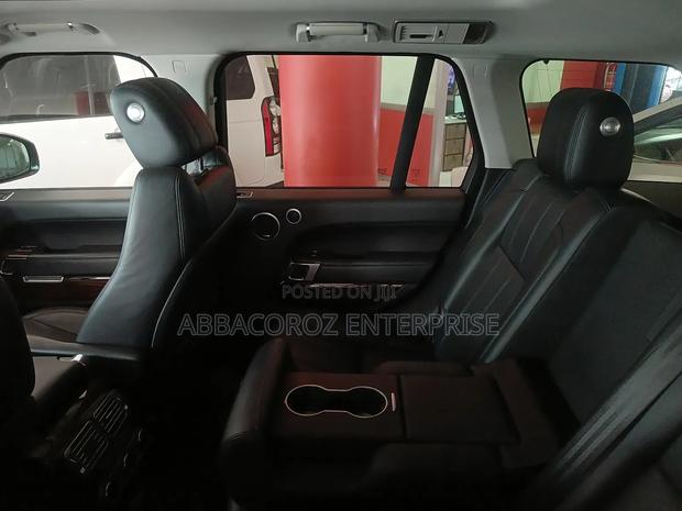 Land Rover Range Rover Vogue 2016 Black