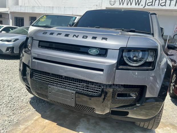 New Land Rover Defender 2024 Gray
