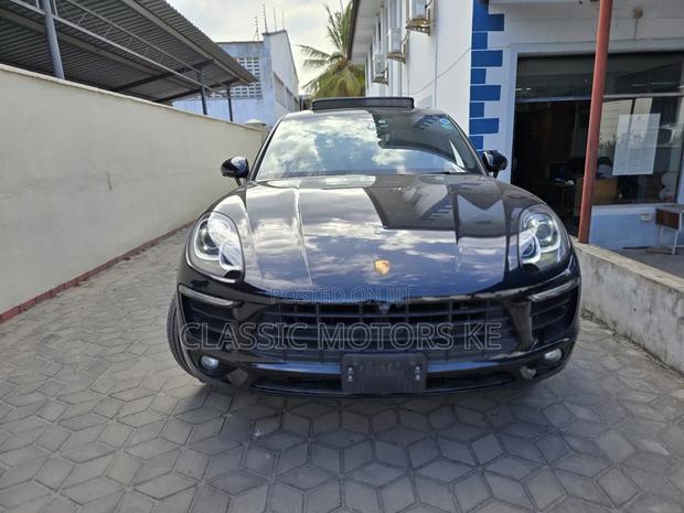 Porsche Macan Sport Edition 2018 Black