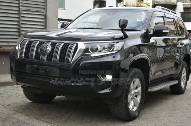 Toyota Land Cruiser Prado 2.7 2017 Black