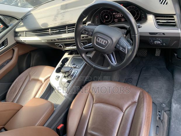 Audi Q7 2.0T Premium AWD quattro 2017 Gray