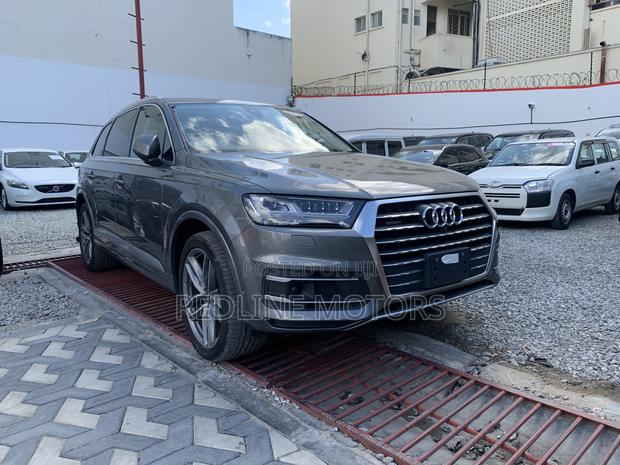 Audi Q7 2.0T Premium AWD quattro 2017 Gray