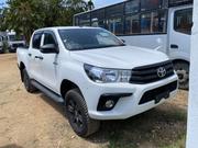 Toyota Hilux 2018 Pearl for sale
