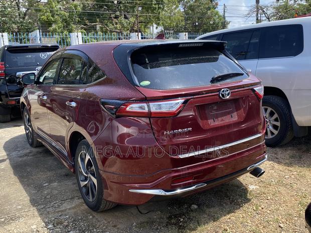 Toyota Harrier 2018 Burgundy