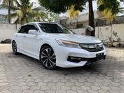Honda Accord 2017 Off white for sale
