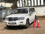 Toyota Land Cruiser 2000 White for sale