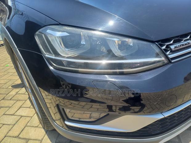 Volkswagen Golf Alltrack TSI SE AWD 4MOTION 2017 Black