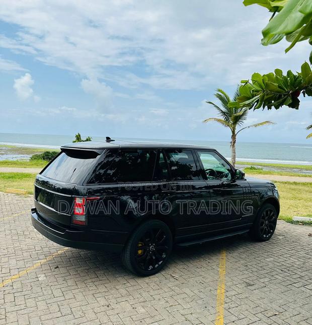 Land Rover Range Rover Vogue 2016 Gray