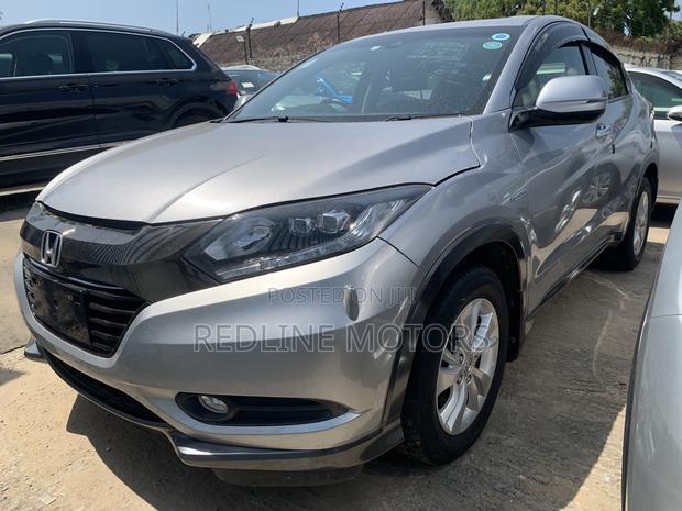 Honda Vezel 1.5 Hybrid 2WD 2017 Silver