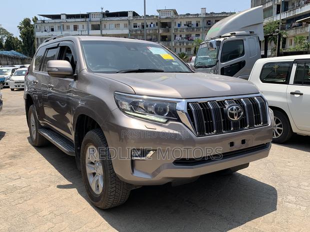 Toyota Land Cruiser Prado 2.8 2018 Gold
