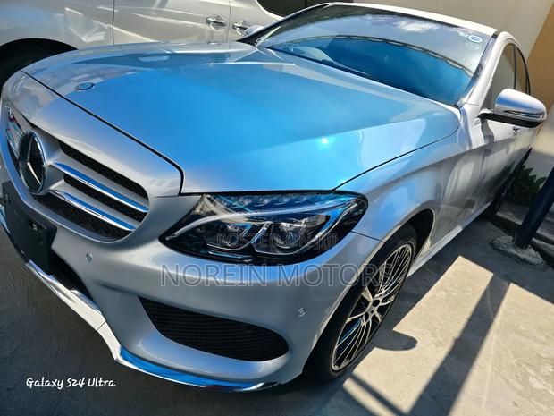 Mercedes-Benz C250 2017 Silver