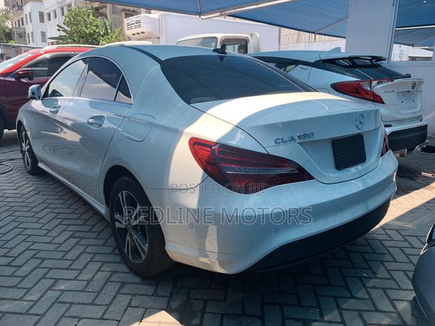 Mercedes-Benz CLA-Class CLA 180 Sedan 2017 White