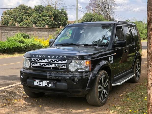 Land Rover Discovery 2011 Black