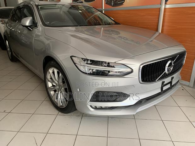 Volvo V90 2017 Silver