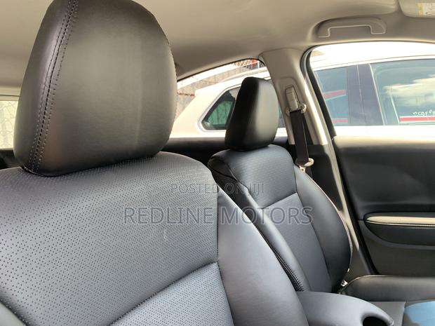 Honda Vezel 1.5 Hybrid 4WD 2017 Blue